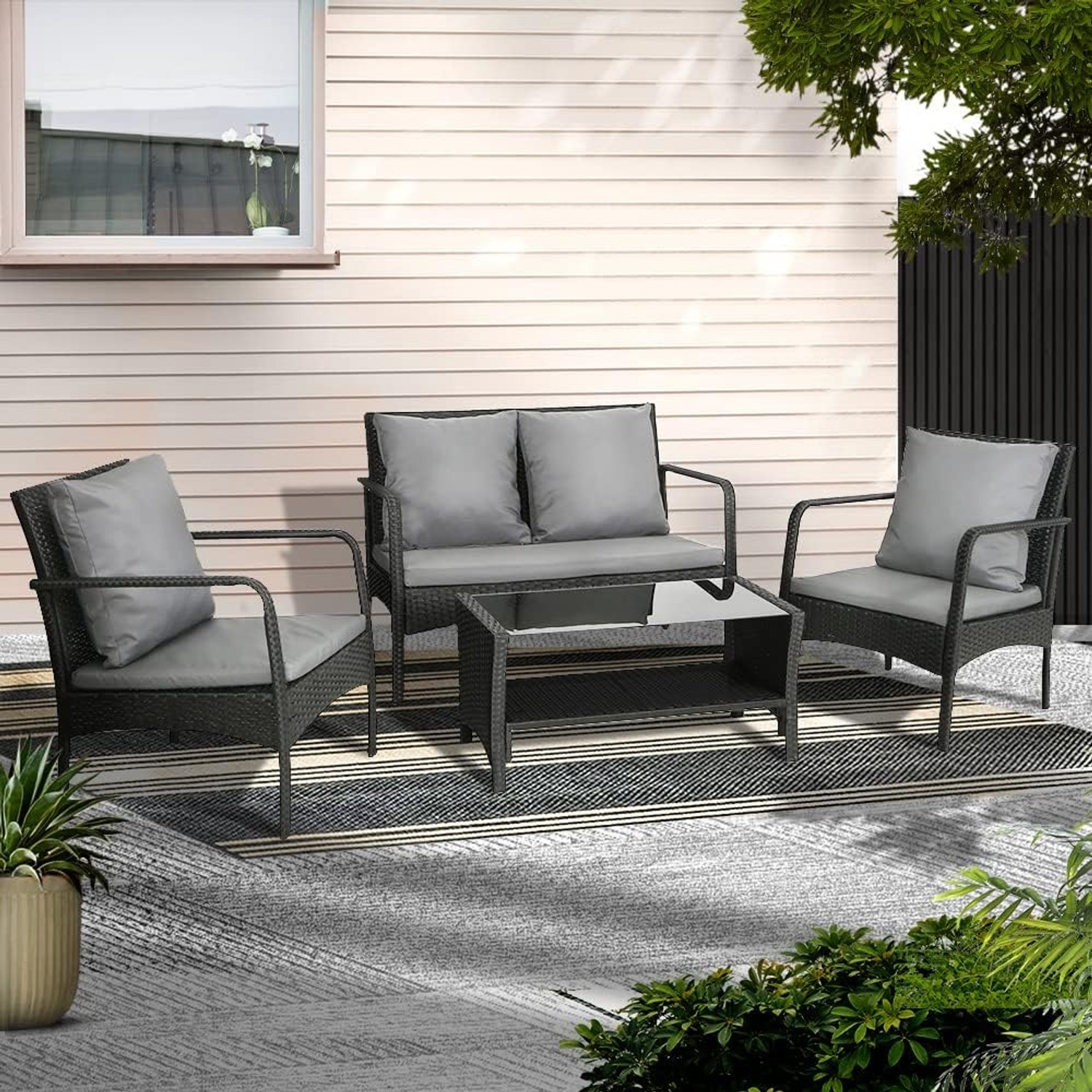 Gardeon Four-Piece Wicker Outdoor Lounge Setting